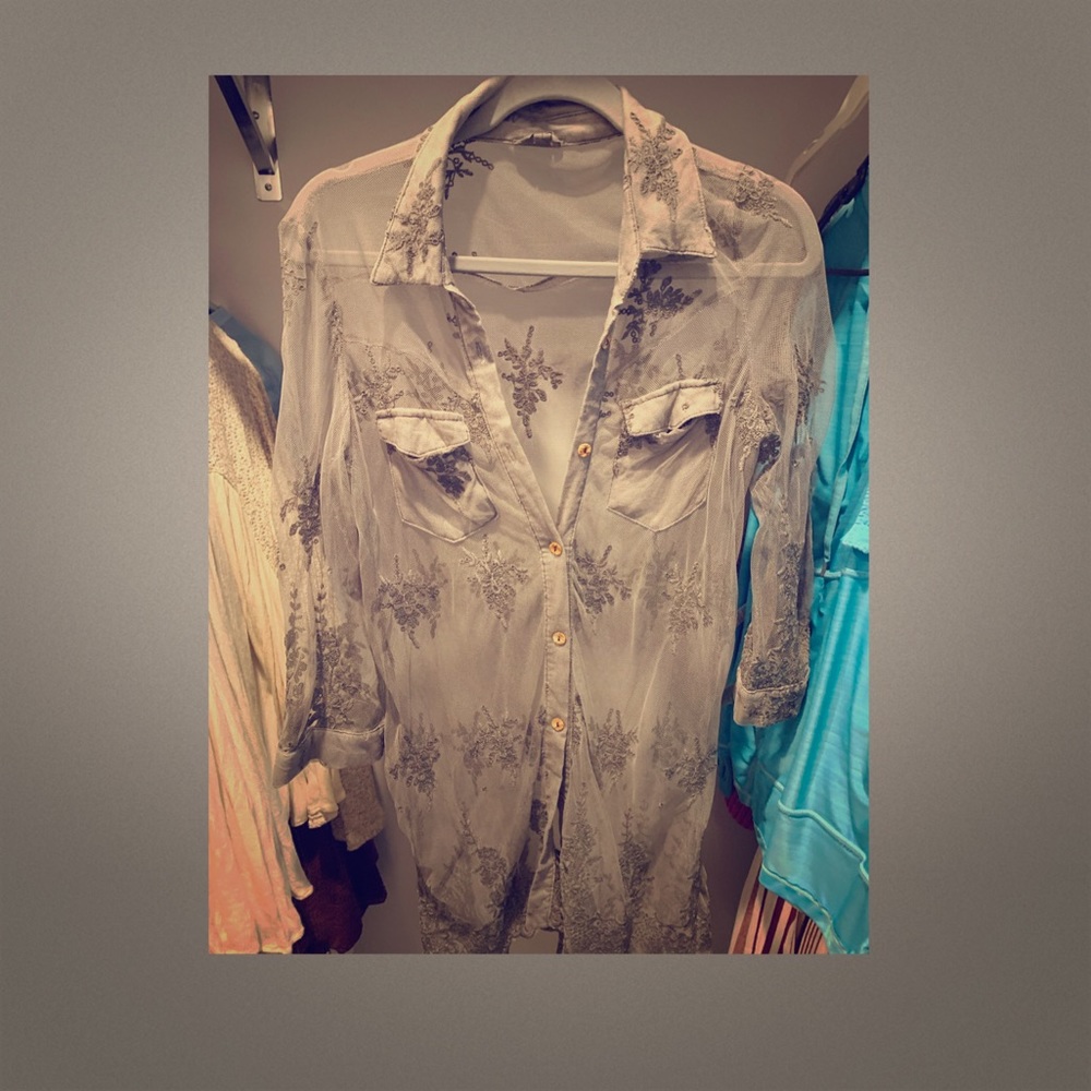 Shear grey boutique long blouse